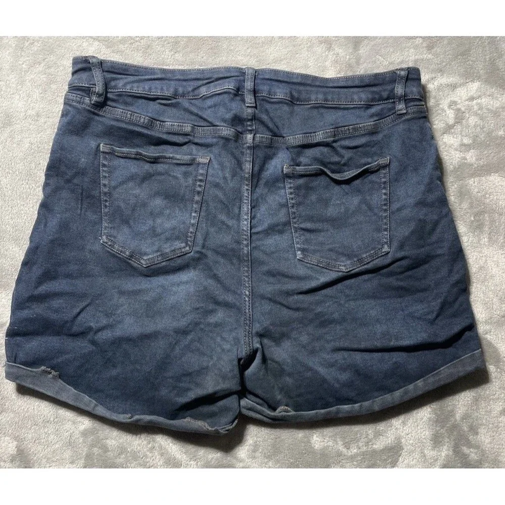 Ava & Viv Womens 18W Black High Rise Stretch Denim Shorts Distressed Midi Length